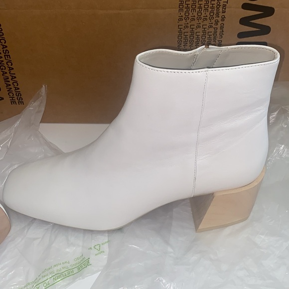 Imagine by Vince Camuto Quiana White Square toe Ankle boots in Size 7.5 MSRP$250 - Picture 6 of 15